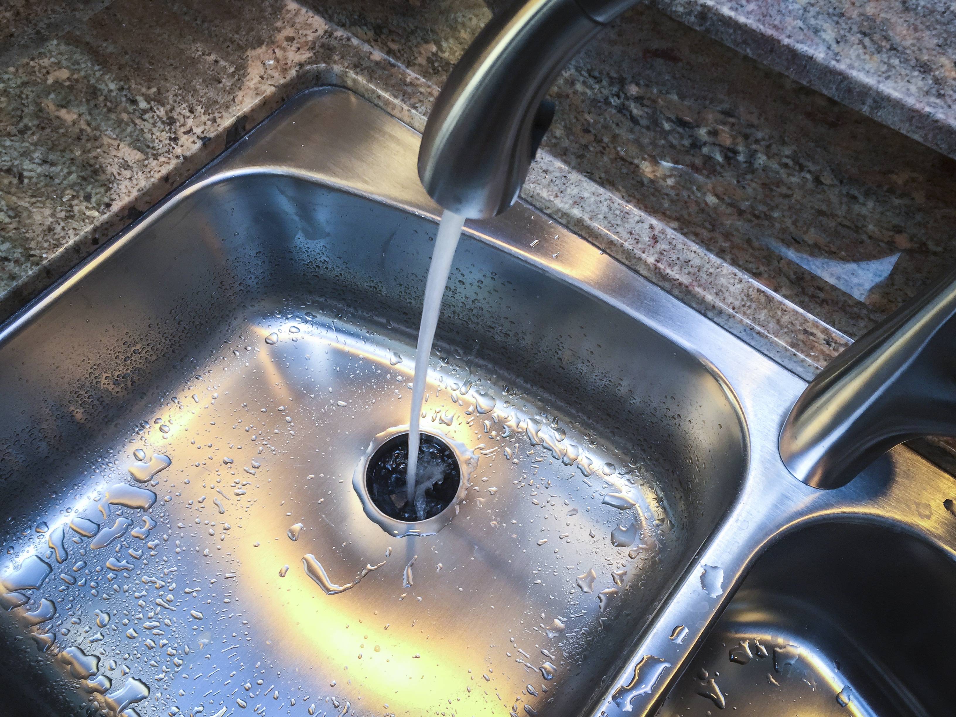 TURN CLOUDY WATER INTO CRYSTAL CLEAR