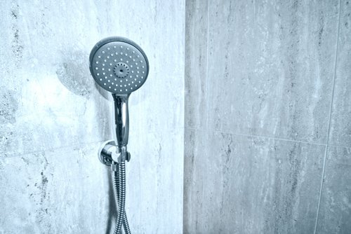 /wp-content/uploads/2023/11/handshower-bathroom.jpg
